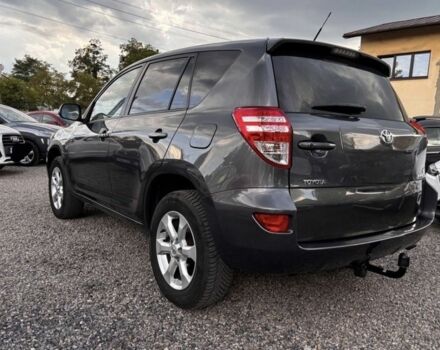 Серый Тойота РАВ 4, объемом двигателя 2.2 л и пробегом 177 тыс. км за 2800 $, фото 3 на Automoto.ua