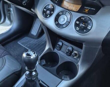 Серый Тойота РАВ 4, объемом двигателя 2.23 л и пробегом 293 тыс. км за 7999 $, фото 67 на Automoto.ua