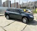 Серый Тойота РАВ 4, объемом двигателя 2 л и пробегом 190 тыс. км за 11700 $, фото 1 на Automoto.ua