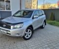 Серый Тойота РАВ 4, объемом двигателя 2.23 л и пробегом 293 тыс. км за 7999 $, фото 104 на Automoto.ua