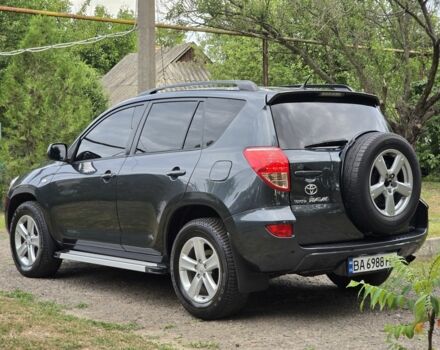 Сірий Тойота РАВ 4, об'ємом двигуна 2 л та пробігом 210 тис. км за 11500 $, фото 6 на Automoto.ua