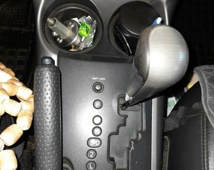 Сірий Тойота РАВ 4, об'ємом двигуна 2 л та пробігом 280 тис. км за 10000 $, фото 15 на Automoto.ua