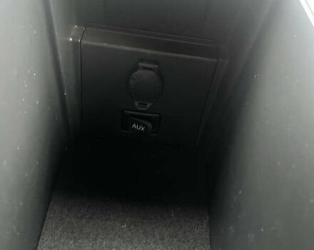 Сірий Тойота РАВ 4, об'ємом двигуна 2.4 л та пробігом 158 тис. км за 8500 $, фото 24 на Automoto.ua