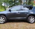 Серый Тойота РАВ 4, объемом двигателя 2 л и пробегом 257 тыс. км за 9700 $, фото 1 на Automoto.ua