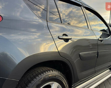 Серый Тойота РАВ 4, объемом двигателя 2 л и пробегом 90 тыс. км за 12300 $, фото 48 на Automoto.ua