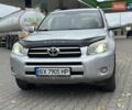 Серый Тойота РАВ 4, объемом двигателя 2 л и пробегом 309 тыс. км за 8950 $, фото 1 на Automoto.ua