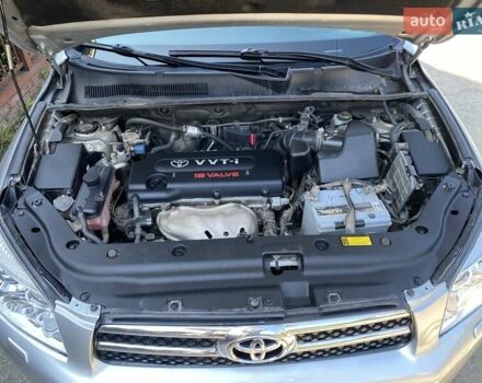 Серый Тойота РАВ 4, объемом двигателя 2 л и пробегом 158 тыс. км за 10800 $, фото 20 на Automoto.ua