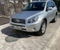 Серый Тойота РАВ 4, объемом двигателя 2 л и пробегом 158 тыс. км за 10800 $, фото 2 на Automoto.ua