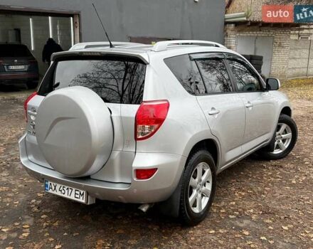 Серый Тойота РАВ 4, объемом двигателя 2 л и пробегом 80 тыс. км за 12600 $, фото 9 на Automoto.ua