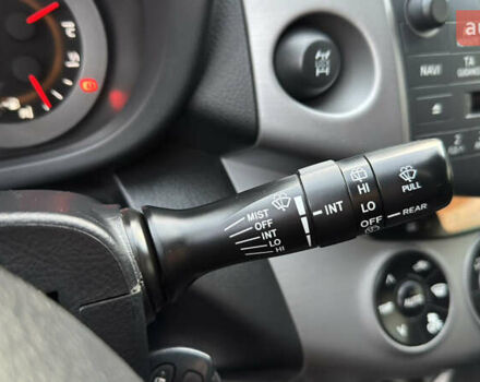 Сірий Тойота РАВ 4, об'ємом двигуна 2 л та пробігом 90 тис. км за 12300 $, фото 101 на Automoto.ua