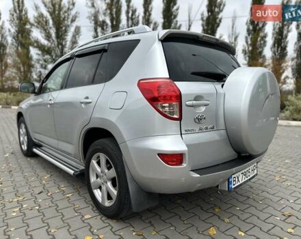 Серый Тойота РАВ 4, объемом двигателя 2 л и пробегом 309 тыс. км за 8950 $, фото 13 на Automoto.ua