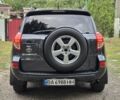 Сірий Тойота РАВ 4, об'ємом двигуна 2 л та пробігом 210 тис. км за 11500 $, фото 5 на Automoto.ua