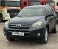 Сірий Тойота РАВ 4, об'ємом двигуна 2.2 л та пробігом 300 тис. км за 5000 $, фото 1 на Automoto.ua