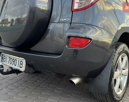 Сірий Тойота РАВ 4, об'ємом двигуна 2 л та пробігом 90 тис. км за 12300 $, фото 61 на Automoto.ua