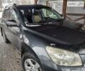 Сірий Тойота РАВ 4, об'ємом двигуна 2 л та пробігом 280 тис. км за 10000 $, фото 1 на Automoto.ua