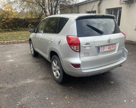 Серый Тойота РАВ 4, объемом двигателя 2.2 л и пробегом 239 тыс. км за 5700 $, фото 3 на Automoto.ua