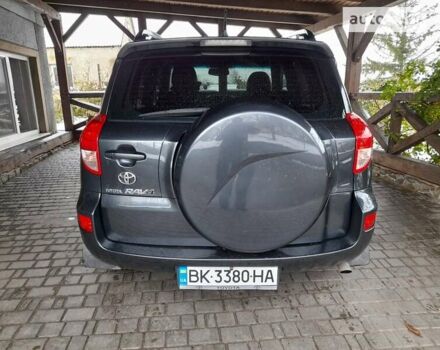 Сірий Тойота РАВ 4, об'ємом двигуна 2 л та пробігом 280 тис. км за 10000 $, фото 10 на Automoto.ua