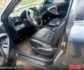 Серый Тойота РАВ 4, объемом двигателя 2 л и пробегом 180 тыс. км за 8500 $, фото 6 на Automoto.ua