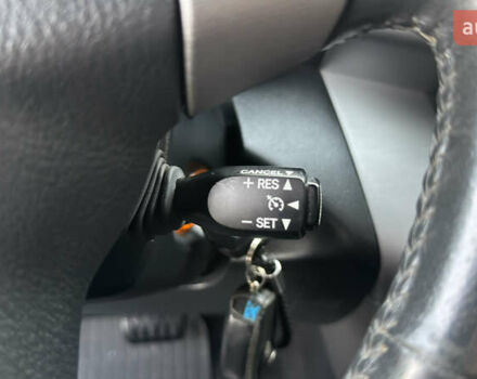 Серый Тойота РАВ 4, объемом двигателя 2 л и пробегом 90 тыс. км за 12300 $, фото 115 на Automoto.ua