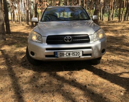 Серый Тойота РАВ 4, объемом двигателя 2 л и пробегом 242 тыс. км за 4500 $, фото 2 на Automoto.ua