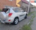 Серый Тойота РАВ 4, объемом двигателя 2 л и пробегом 165 тыс. км за 9999 $, фото 3 на Automoto.ua