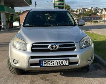 Серый Тойота РАВ 4, объемом двигателя 2.2 л и пробегом 314 тыс. км за 4500 $, фото 9 на Automoto.ua