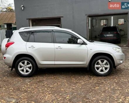 Серый Тойота РАВ 4, объемом двигателя 2 л и пробегом 80 тыс. км за 12600 $, фото 10 на Automoto.ua