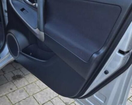 Серый Тойота РАВ 4, объемом двигателя 2.23 л и пробегом 293 тыс. км за 7999 $, фото 61 на Automoto.ua