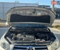 Сірий Тойота РАВ 4, об'ємом двигуна 2.2 л та пробігом 263 тис. км за 8950 $, фото 5 на Automoto.ua