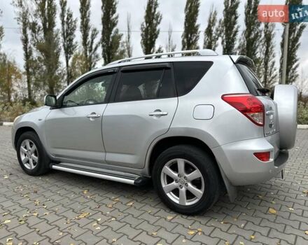 Серый Тойота РАВ 4, объемом двигателя 2 л и пробегом 309 тыс. км за 8950 $, фото 12 на Automoto.ua