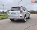 Тойота РАВ 4 2008 в Конотопе на Automoto.ua Серый Тойота РАВ 4, объемом двигателя 2.2 л и пробегом 208 тыс. км за 10490 $, фото 2 на Automoto.ua