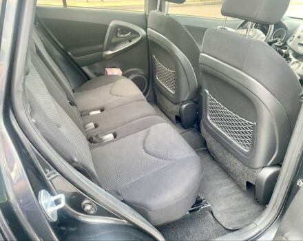 Серый Тойота РАВ 4, объемом двигателя 2 л и пробегом 317 тыс. км за 10777 $, фото 6 на Automoto.ua