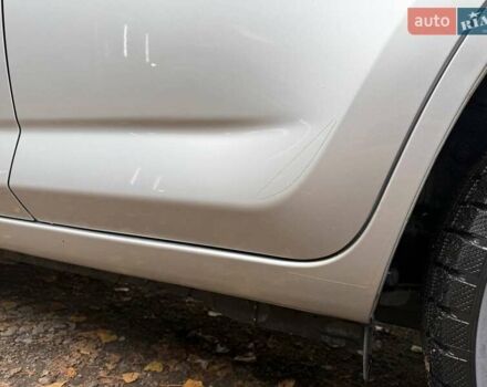 Серый Тойота РАВ 4, объемом двигателя 2 л и пробегом 80 тыс. км за 12600 $, фото 50 на Automoto.ua