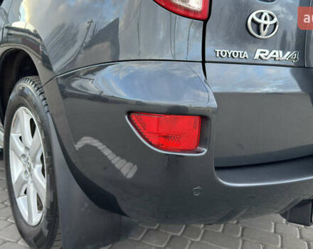 Серый Тойота РАВ 4, объемом двигателя 2 л и пробегом 90 тыс. км за 12300 $, фото 57 на Automoto.ua