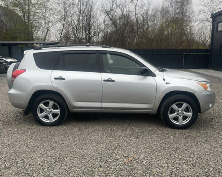 Сірий Тойота РАВ 4, об'ємом двигуна 2.4 л та пробігом 158 тис. км за 8500 $, фото 3 на Automoto.ua