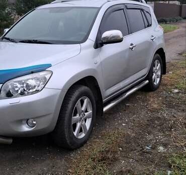 Сірий Тойота РАВ 4, об'ємом двигуна 2 л та пробігом 151 тис. км за 10300 $, фото 3 на Automoto.ua