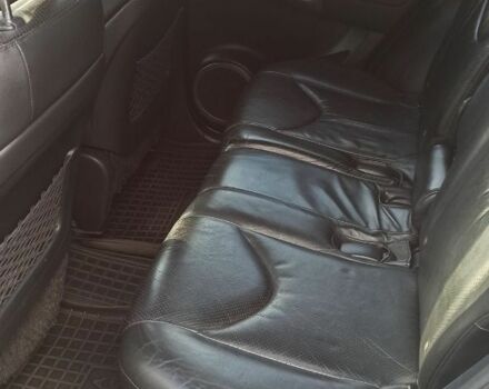 Серый Тойота РАВ 4, объемом двигателя 2 л и пробегом 220 тыс. км за 9800 $, фото 5 на Automoto.ua