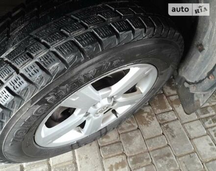 Сірий Тойота РАВ 4, об'ємом двигуна 2 л та пробігом 280 тис. км за 10000 $, фото 7 на Automoto.ua