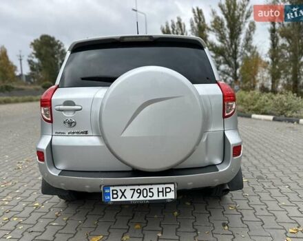 Серый Тойота РАВ 4, объемом двигателя 2 л и пробегом 309 тыс. км за 8950 $, фото 9 на Automoto.ua