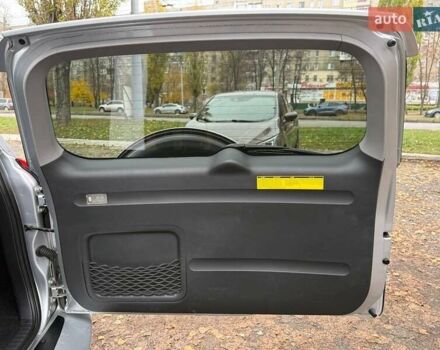 Серый Тойота РАВ 4, объемом двигателя 2 л и пробегом 80 тыс. км за 12600 $, фото 34 на Automoto.ua