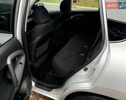 Серый Тойота РАВ 4, объемом двигателя 2 л и пробегом 80 тыс. км за 12600 $, фото 26 на Automoto.ua