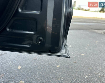 Серый Тойота РАВ 4, объемом двигателя 2 л и пробегом 213 тыс. км за 9999 $, фото 44 на Automoto.ua