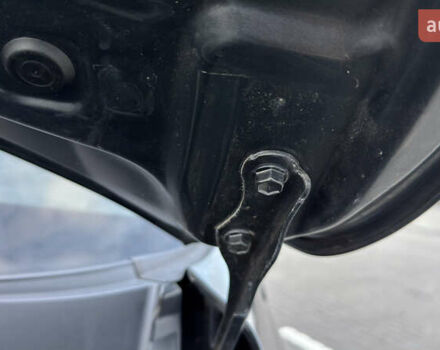 Серый Тойота РАВ 4, объемом двигателя 2 л и пробегом 90 тыс. км за 12300 $, фото 156 на Automoto.ua