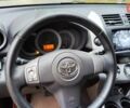 Серый Тойота РАВ 4, объемом двигателя 2 л и пробегом 257 тыс. км за 9700 $, фото 17 на Automoto.ua