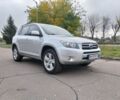 Тойота РАВ 4 2008 в Конотопе на Automoto.ua Серый Тойота РАВ 4, объемом двигателя 2.2 л и пробегом 208 тыс. км за 10490 $, фото 1 на Automoto.ua