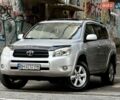 Серый Тойота РАВ 4, объемом двигателя 2 л и пробегом 167 тыс. км за 8800 $, фото 1 на Automoto.ua
