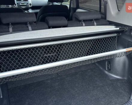 Серый Тойота РАВ 4, объемом двигателя 2 л и пробегом 90 тыс. км за 12300 $, фото 148 на Automoto.ua