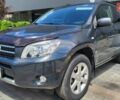 Серый Тойота РАВ 4, объемом двигателя 2 л и пробегом 303 тыс. км за 11200 $, фото 1 на Automoto.ua