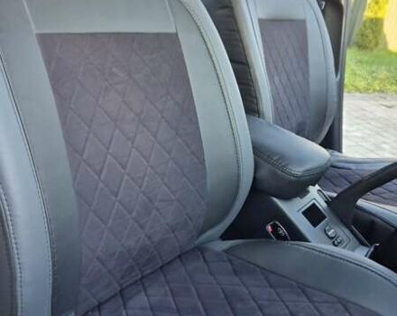 Серый Тойота РАВ 4, объемом двигателя 2.23 л и пробегом 293 тыс. км за 7999 $, фото 71 на Automoto.ua