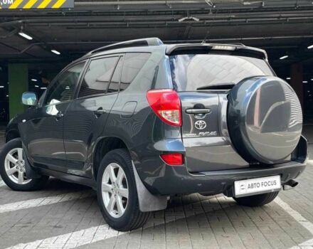 Сірий Тойота РАВ 4, об'ємом двигуна 2 л та пробігом 308 тис. км за 9990 $, фото 4 на Automoto.ua